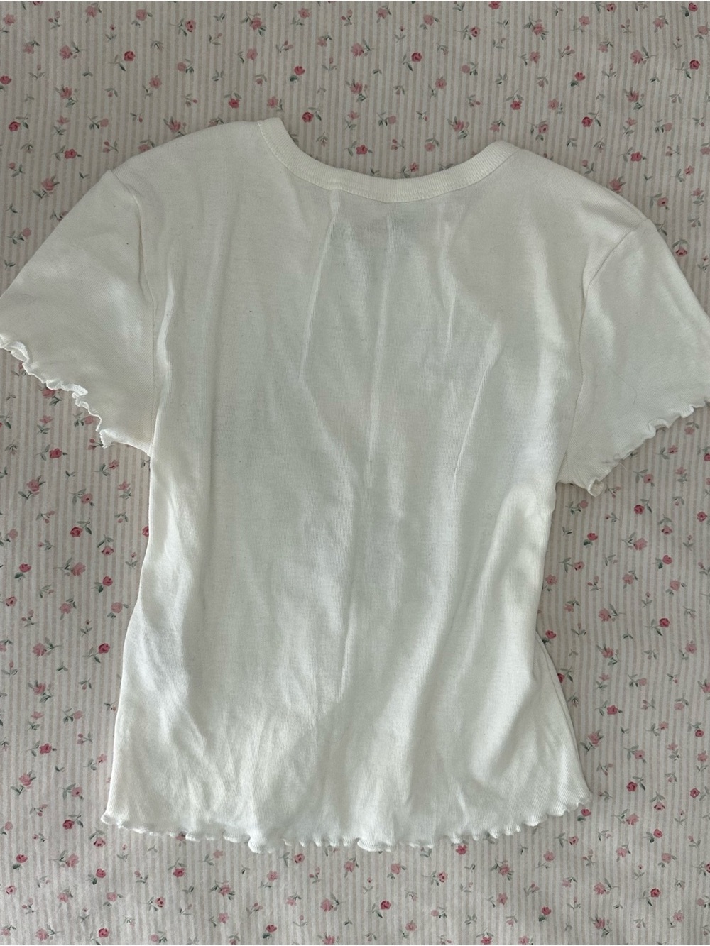 vintage graphic white betty boop baby tee with lettuce hem and sleeves - Picture 2 of 4